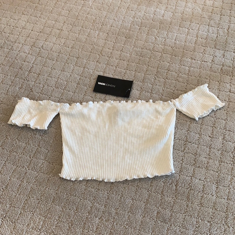 Fashionnova crop top